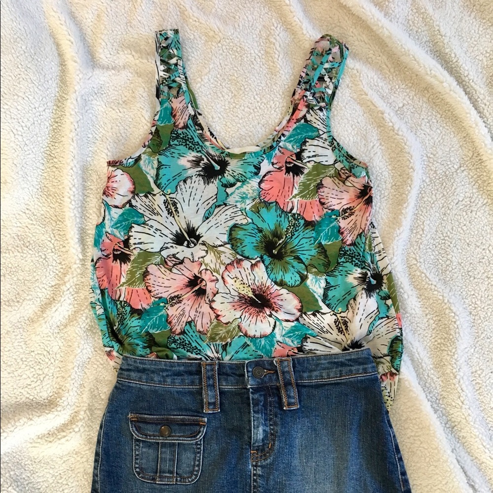 Floral tank top